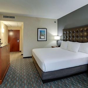Deluxe King Room High Floor